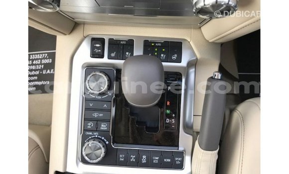Buy Import Toyota Land Cruiser Black Car in Import - Dubai in Conakry Buy Import Toyota Land Cruiser Black Car in Import - Dubai in Conakry