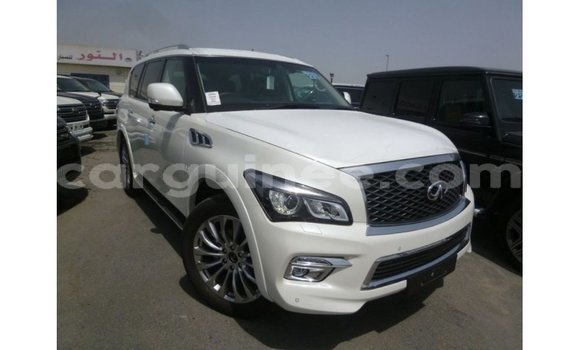 Acheter Import Voiture Infiniti Q Blanc à Import - Dubai, Conakry