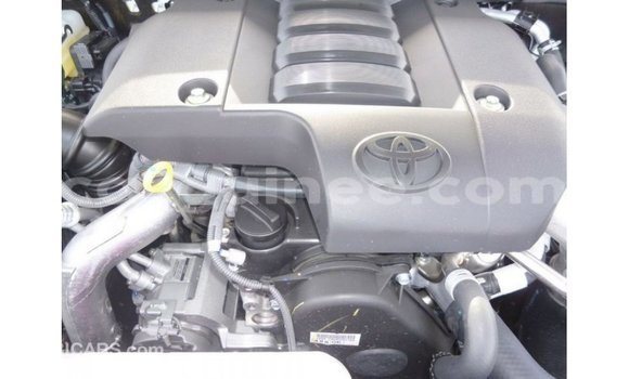 Buy Import Toyota Prado White Car in Import - Dubai in Conakry Buy Import Toyota Prado White Car in Import - Dubai in Conakry