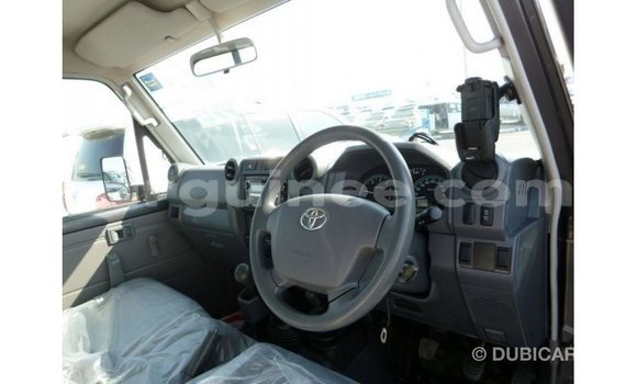 Acheter Import Voiture Toyota Land Cruiser Autre à Import - Dubai, Conakry Acheter Import Voiture Toyota Land Cruiser Autre à Import - Dubai, Conakry