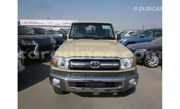 Buy Import Toyota Land Cruiser Beige Car in Import - Dubai in Conakry Buy Import Toyota Land Cruiser Beige Car in Import - Dubai in Conakry