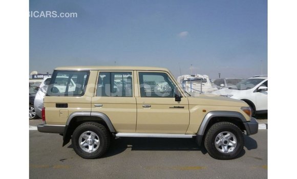 Buy Import Toyota Land Cruiser Beige Car in Import - Dubai in Conakry Buy Import Toyota Land Cruiser Beige Car in Import - Dubai in Conakry