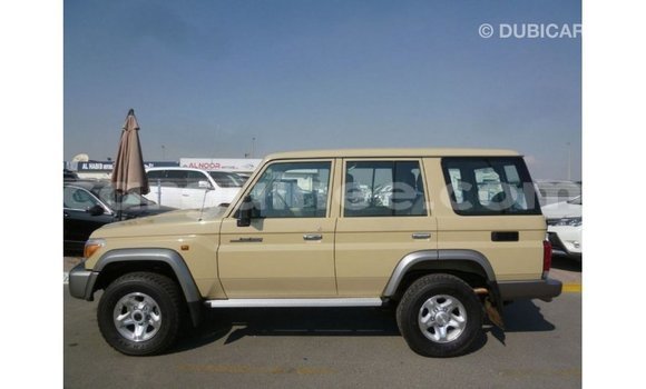 Buy Import Toyota Land Cruiser Beige Car in Import - Dubai in Conakry Buy Import Toyota Land Cruiser Beige Car in Import - Dubai in Conakry
