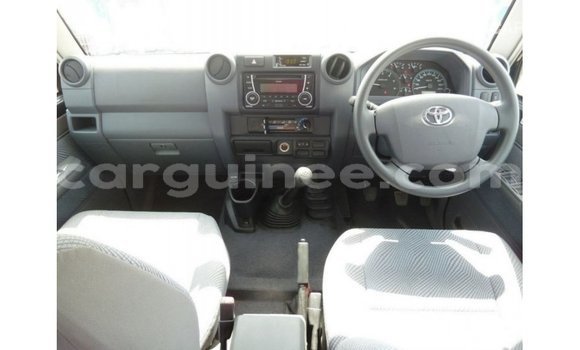 Buy Import Toyota Land Cruiser Other Car in Import - Dubai in Conakry Buy Import Toyota Land Cruiser Other Car in Import - Dubai in Conakry