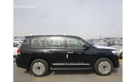 Acheter Import Voiture Toyota Land Cruiser Noir à Import - Dubai, Conakry Acheter Import Voiture Toyota Land Cruiser Noir à Import - Dubai, Conakry