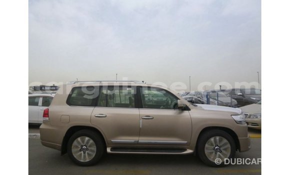 Buy Import Toyota Land Cruiser Other Car in Import - Dubai in Conakry Buy Import Toyota Land Cruiser Other Car in Import - Dubai in Conakry