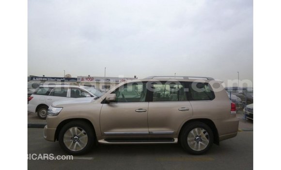 Buy Import Toyota Land Cruiser Other Car in Import - Dubai in Conakry Buy Import Toyota Land Cruiser Other Car in Import - Dubai in Conakry
