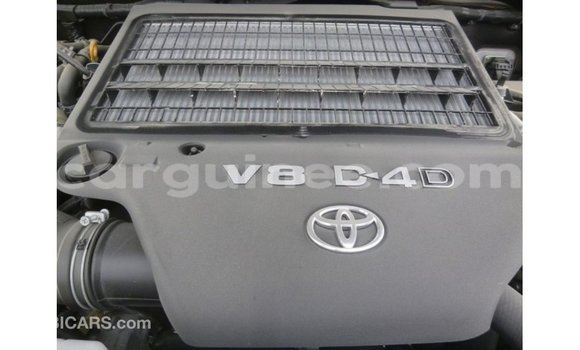 Buy Import Toyota Land Cruiser Other Car in Import - Dubai in Conakry Buy Import Toyota Land Cruiser Other Car in Import - Dubai in Conakry