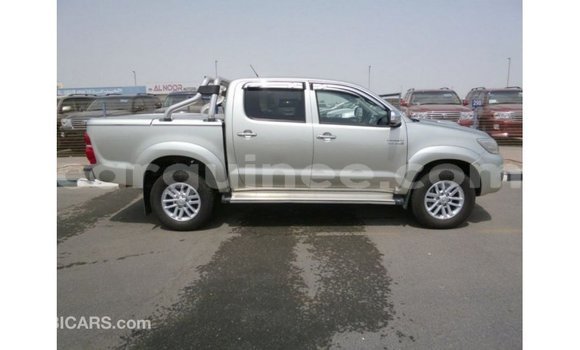 Buy Import Toyota Hilux Other Car in Import - Dubai in Conakry Buy Import Toyota Hilux Other Car in Import - Dubai in Conakry