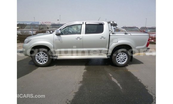 Buy Import Toyota Hilux Other Car in Import - Dubai in Conakry Buy Import Toyota Hilux Other Car in Import - Dubai in Conakry