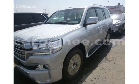Buy Import Toyota Land Cruiser Other Car in Import - Dubai in Conakry Buy Import Toyota Land Cruiser Other Car in Import - Dubai in Conakry