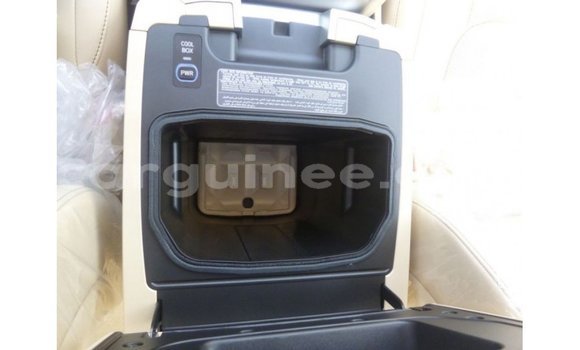 Buy Import Toyota Land Cruiser Other Car in Import - Dubai in Conakry Buy Import Toyota Land Cruiser Other Car in Import - Dubai in Conakry