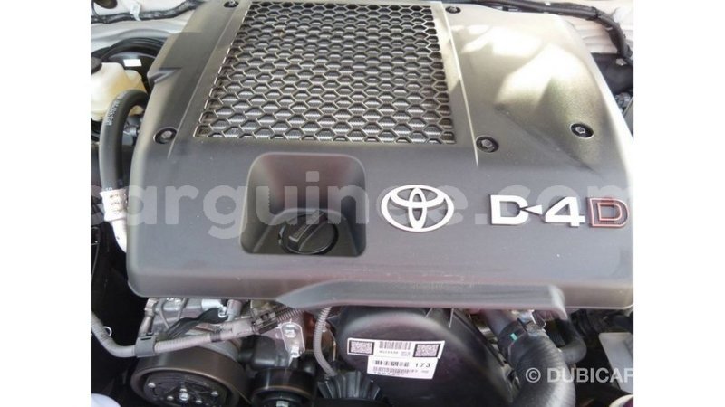 Big with watermark toyota hilux conakry import dubai 5018