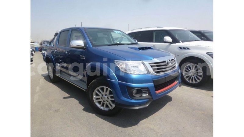 Big with watermark toyota hilux conakry import dubai 5019