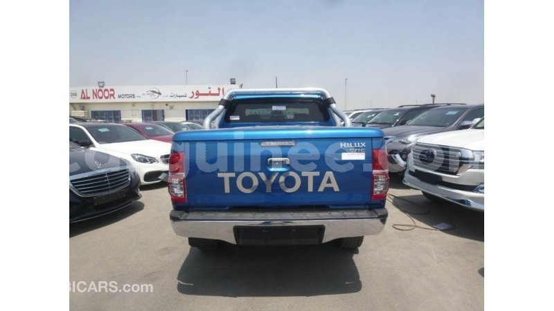 Big with watermark toyota hilux conakry import dubai 5019