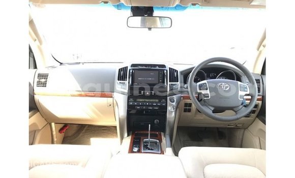Buy Import Toyota Land Cruiser Black Car in Import - Dubai in Conakry Buy Import Toyota Land Cruiser Black Car in Import - Dubai in Conakry