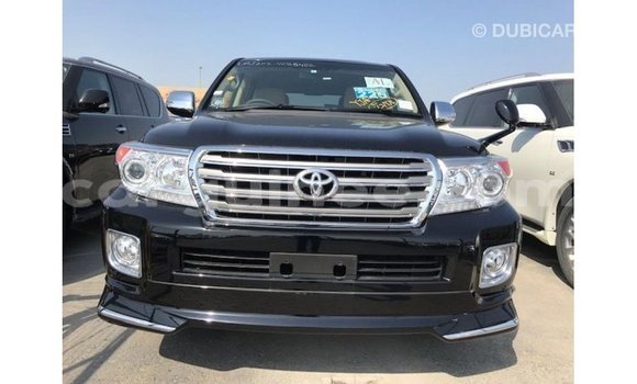 Buy Import Toyota Land Cruiser Black Car in Import - Dubai in Conakry Buy Import Toyota Land Cruiser Black Car in Import - Dubai in Conakry