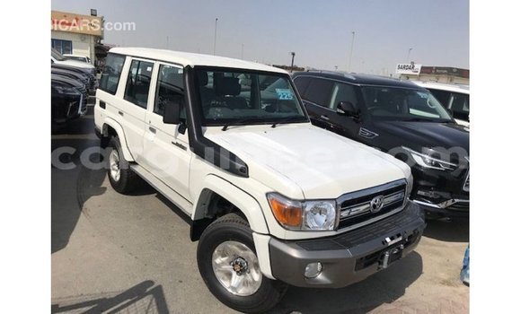 Buy Import Toyota Land Cruiser White Car in Import - Dubai in Conakry Buy Import Toyota Land Cruiser White Car in Import - Dubai in Conakry