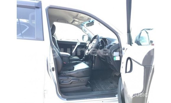 Acheter Import Voiture Toyota Prado Autre à Import - Dubai, Conakry Acheter Import Voiture Toyota Prado Autre à Import - Dubai, Conakry