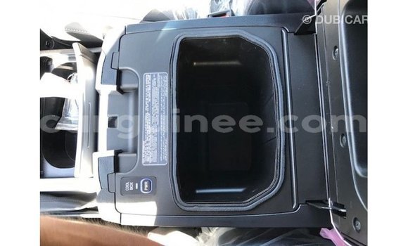 Buy Import Toyota Land Cruiser White Car in Import - Dubai in Conakry Buy Import Toyota Land Cruiser White Car in Import - Dubai in Conakry