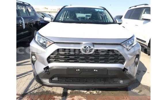 Buy Import Toyota 4Runner Other Car in Import - Dubai in Conakry Buy Import Toyota 4Runner Other Car in Import - Dubai in Conakry