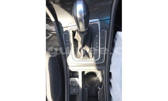 Acheter Import Voiture Volkswagen Golf Autre à Import - Dubai, Conakry Acheter Import Voiture Volkswagen Golf Autre à Import - Dubai, Conakry