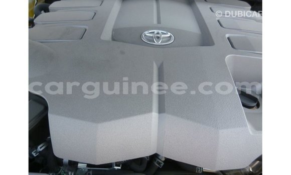 Acheter Import Voiture Toyota Land Cruiser Noir à Import - Dubai, Conakry Acheter Import Voiture Toyota Land Cruiser Noir à Import - Dubai, Conakry