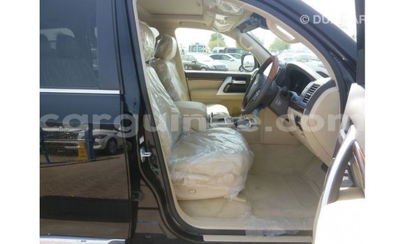 Buy Import Toyota Land Cruiser Black Car in Import - Dubai in Conakry Buy Import Toyota Land Cruiser Black Car in Import - Dubai in Conakry