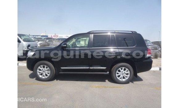 Buy Import Toyota Land Cruiser Black Car in Import - Dubai in Conakry Buy Import Toyota Land Cruiser Black Car in Import - Dubai in Conakry