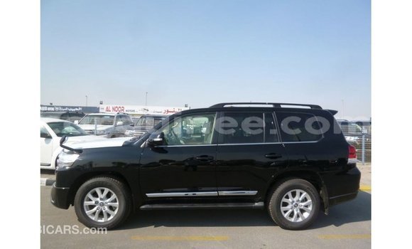 Buy Import Toyota Land Cruiser Black Car in Import - Dubai in Conakry Buy Import Toyota Land Cruiser Black Car in Import - Dubai in Conakry