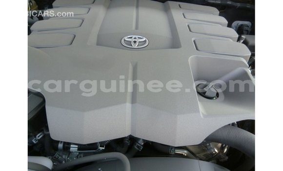 Buy Import Toyota Land Cruiser Black Car in Import - Dubai in Conakry Buy Import Toyota Land Cruiser Black Car in Import - Dubai in Conakry