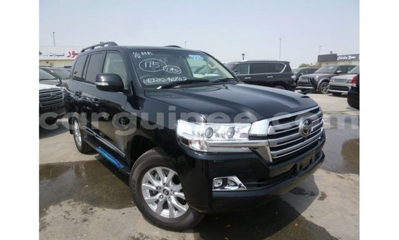 Acheter Import Voiture Toyota Land Cruiser Noir à Import - Dubai, Conakry Acheter Import Voiture Toyota Land Cruiser Noir à Import - Dubai, Conakry
