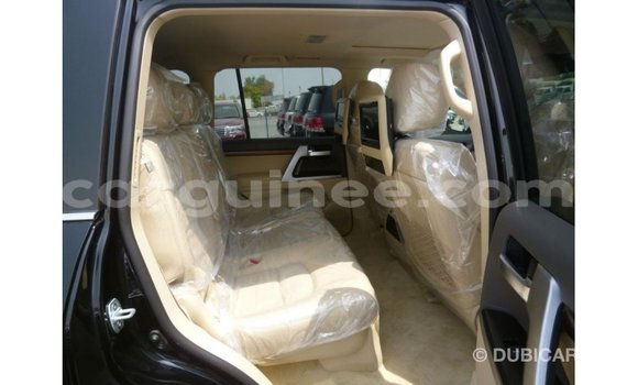 Acheter Import Voiture Toyota Land Cruiser Noir à Import - Dubai, Conakry Acheter Import Voiture Toyota Land Cruiser Noir à Import - Dubai, Conakry