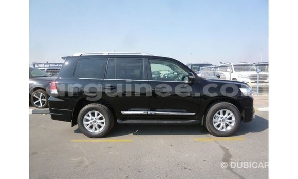Buy Import Toyota Land Cruiser Black Car in Import - Dubai in Conakry Buy Import Toyota Land Cruiser Black Car in Import - Dubai in Conakry