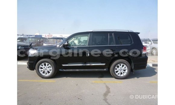 Buy Import Toyota Land Cruiser Black Car in Import - Dubai in Conakry Buy Import Toyota Land Cruiser Black Car in Import - Dubai in Conakry