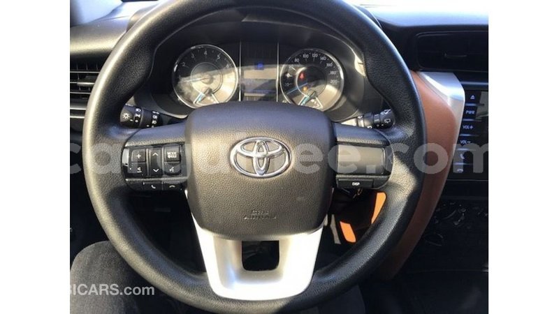 Big with watermark toyota fortuner conakry import dubai 5061