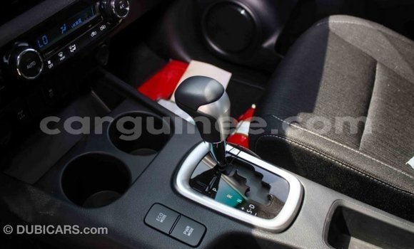 Acheter Import Voiture Toyota Hilux Autre à Import - Dubai, Conakry Acheter Import Voiture Toyota Hilux Autre à Import - Dubai, Conakry