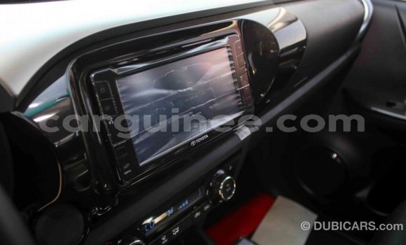 Acheter Import Voiture Toyota Hilux Autre à Import - Dubai, Conakry Acheter Import Voiture Toyota Hilux Autre à Import - Dubai, Conakry