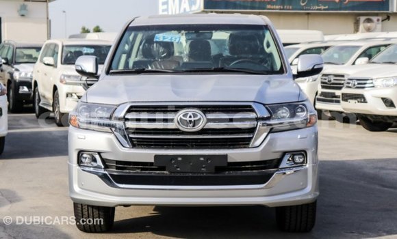 Buy Import Toyota Land Cruiser Other Car in Import - Dubai in Conakry Buy Import Toyota Land Cruiser Other Car in Import - Dubai in Conakry
