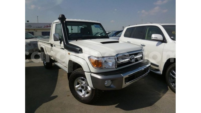 Big with watermark toyota land cruiser conakry import dubai 5076