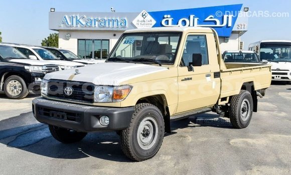 Buy Import Toyota Land Cruiser Beige Car in Import - Dubai in Conakry Buy Import Toyota Land Cruiser Beige Car in Import - Dubai in Conakry