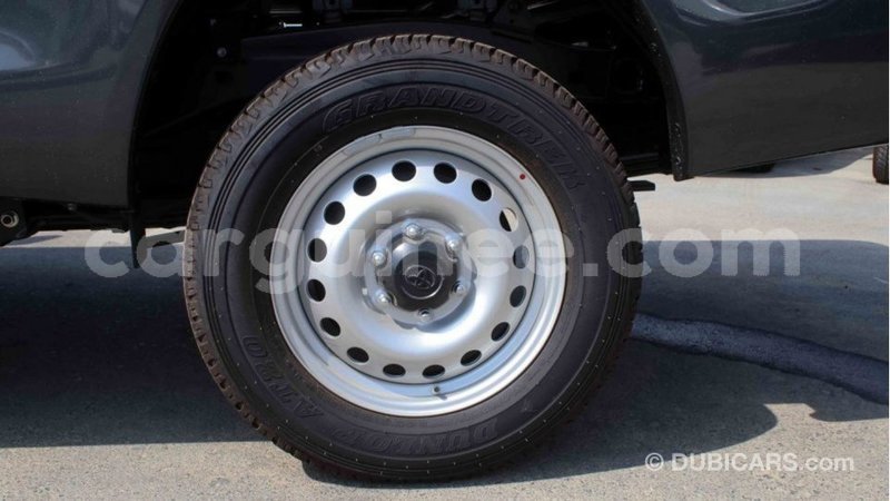 Big with watermark toyota hilux conakry import dubai 5080