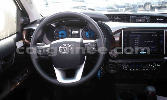 Buy Import Toyota Hilux White Car in Import - Dubai in Conakry Buy Import Toyota Hilux White Car in Import - Dubai in Conakry