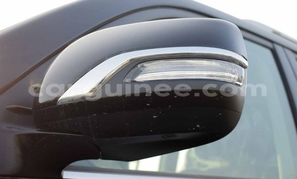 Acheter Import Voiture Toyota Land Cruiser Noir à Import - Dubai, Conakry Acheter Import Voiture Toyota Land Cruiser Noir à Import - Dubai, Conakry
