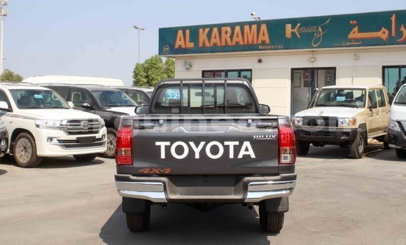 Buy Import Toyota Hilux Other Car in Import - Dubai in Conakry Buy Import Toyota Hilux Other Car in Import - Dubai in Conakry