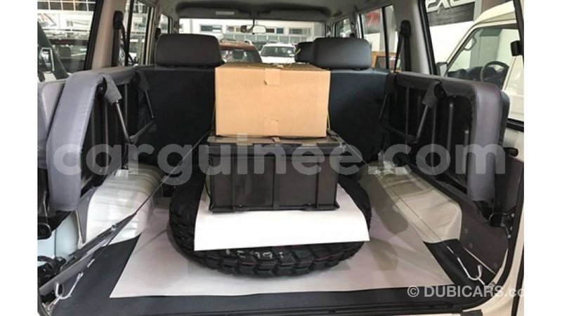 Big with watermark toyota land cruiser conakry import dubai 5101