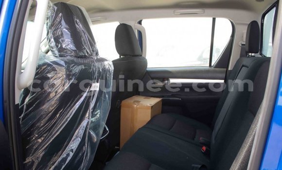 Buy Import Toyota Hilux Blue Car in Import - Dubai in Conakry Buy Import Toyota Hilux Blue Car in Import - Dubai in Conakry