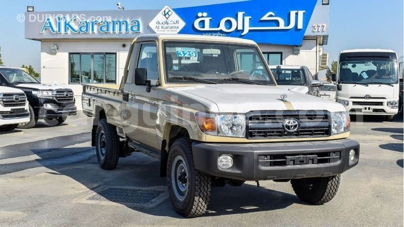 Big with watermark toyota land cruiser conakry import dubai 5107