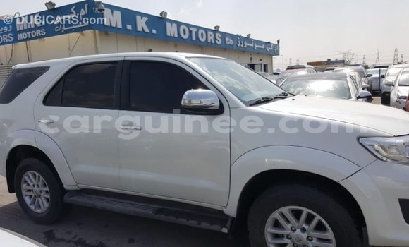 Buy Import Toyota Fortuner White Car in Import - Dubai in Conakry Buy Import Toyota Fortuner White Car in Import - Dubai in Conakry
