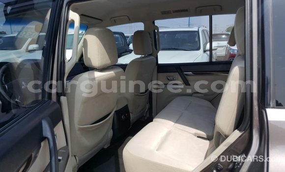 Buy Import Mitsubishi Pajero Brown Car in Import - Dubai in Conakry Buy Import Mitsubishi Pajero Brown Car in Import - Dubai in Conakry
